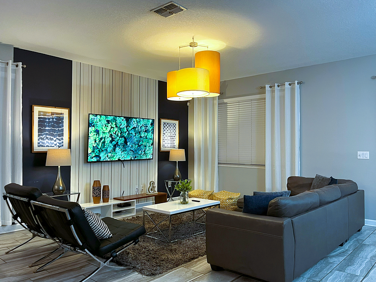 9092HS-Nuevo Anuncio- 9 Dorm./5 baños-Piscina&SPA