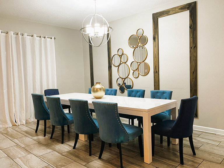 9092HS-Nuevo Anuncio- 9 Dorm./5 baños-Piscina&SPA