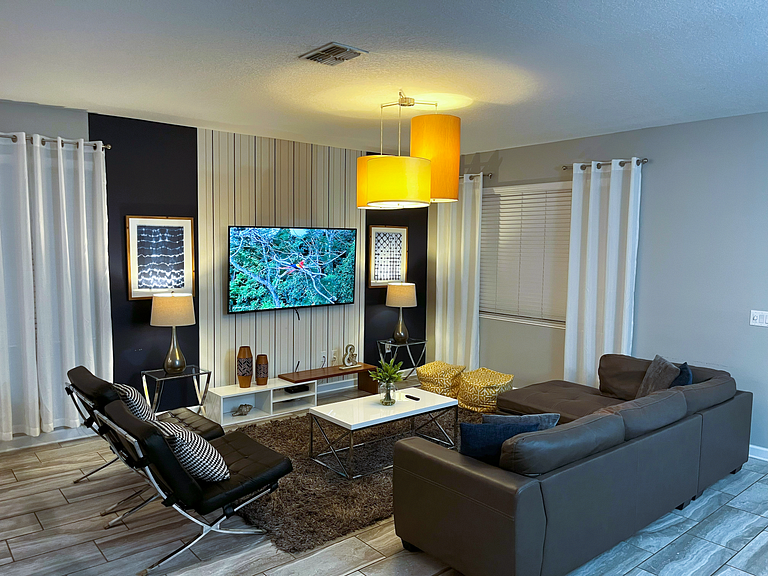 9092HS-Nuevo Anuncio- 9 Dorm./5 baños-Piscina&SPA