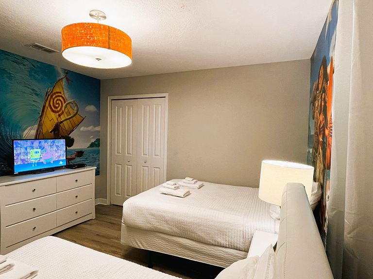 9092HS-Nuevo Anuncio- 9 Dorm./5 baños-Piscina&SPA