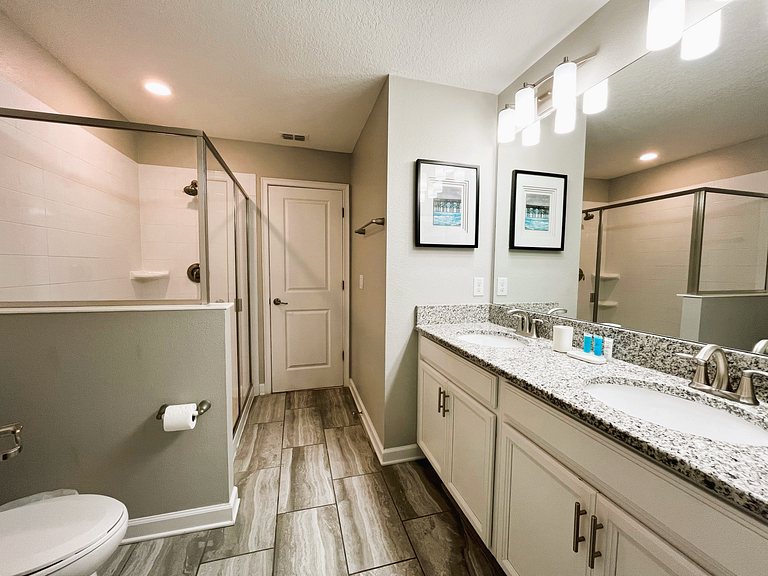 9092HS-Nuevo Anuncio- 9 Dorm./5 baños-Piscina&SPA