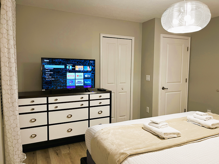 9092HS-Nuevo Anuncio- 9 Dorm./5 baños-Piscina&SPA