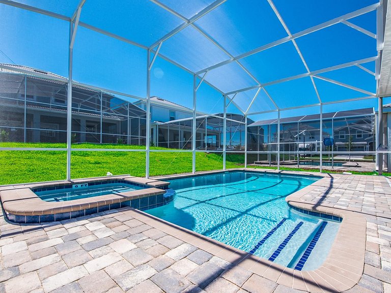 1554OL-Novo Anuncio- 9 Quart./5 Banh.-Piscina&SPA