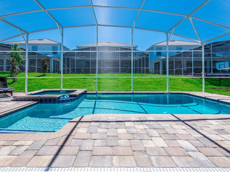 1554OL-Novo Anuncio- 9 Quart./5 Banh.-Piscina&SPA