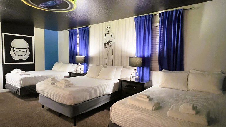 1554OL-Novo Anuncio- 9 Quart./5 Banh.-Piscina&SPA