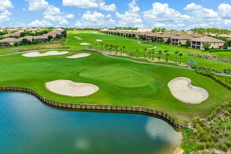 1554OL-New Listing- 9 bed/5 bath-Private Pool&SPA