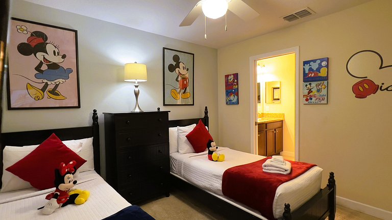 Hermosa casa de 6hab/6baños-piscina privada-1457BT