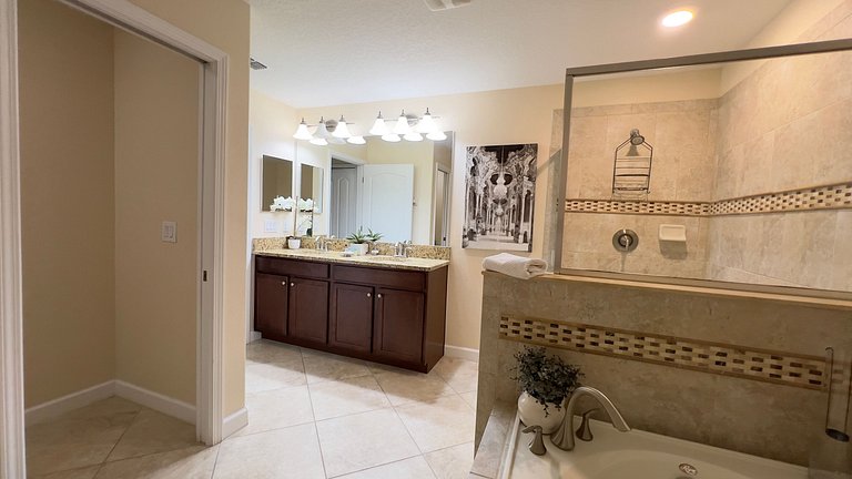 Wonderful 6 bed/6 bath-Private Pool&SPA-1457BT