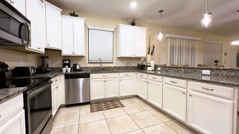 Wonderful 6 bed/6 bath-Private Pool&SPA-1457BT