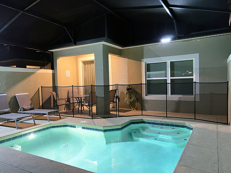 4263PD-Hermosa 5 hab/4 baños-Piscina Private