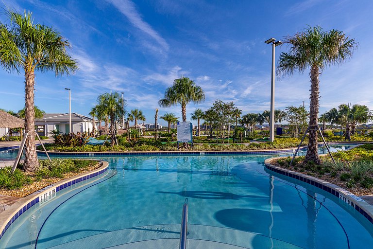 4263PD-New Listing- 5 bed/4 bath-Private Pool