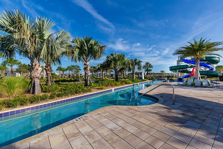 4263PD-New Listing- 5 bed/4 bath-Private Pool