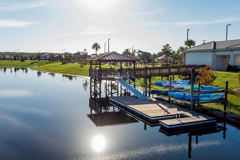 4263PD-New Listing- 5 bed/4 bath-Private Pool