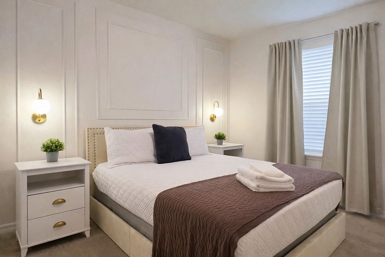 New Listing 10BR/8BA, Private Pool/SPA near Disney