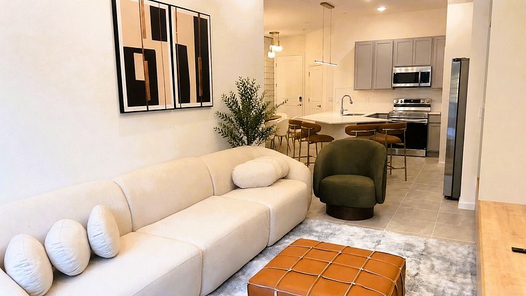 Luxury 5BR/BA at Paradiso Grande Near Universal